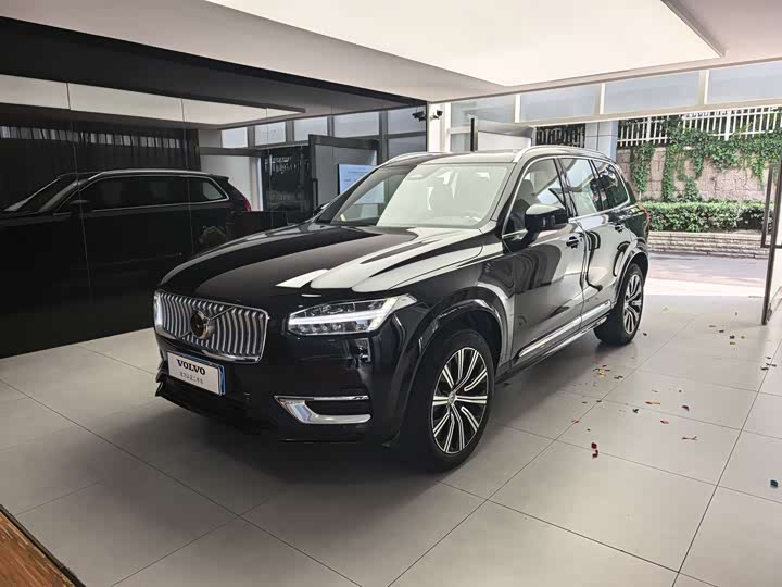 Volvo XC90, 2024 — купить в Санкт-Петербурге под ключ