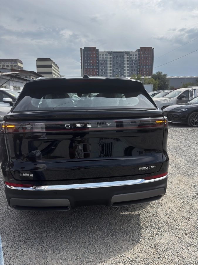Geely Galaxy Starship 7, 2026 — фото 3 из 3