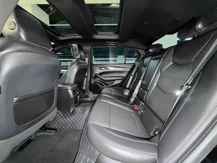 Cadillac CT5, 2024 — фото 7 из 9