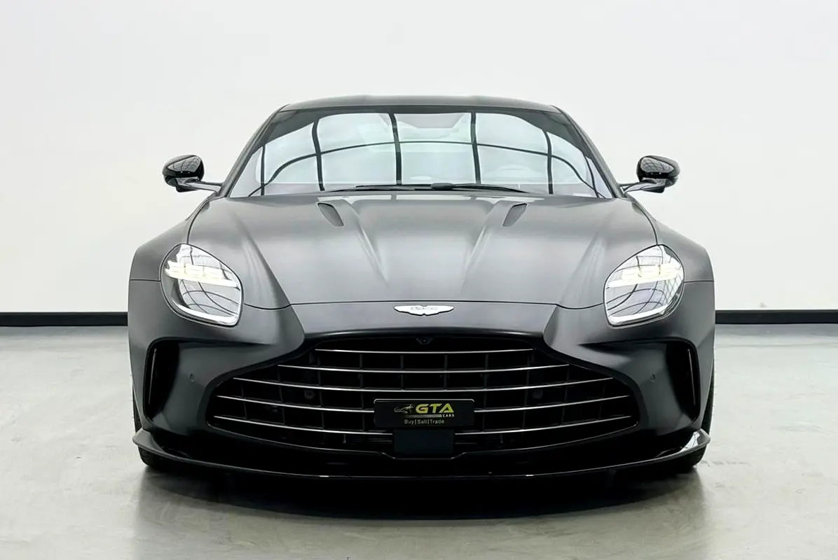 Aston Martin Vantage, 2025 — фото 2 из 10