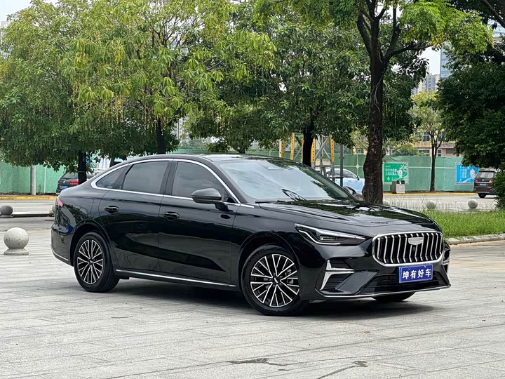 Geely Emgrand, 2026 — фото 3 из 9