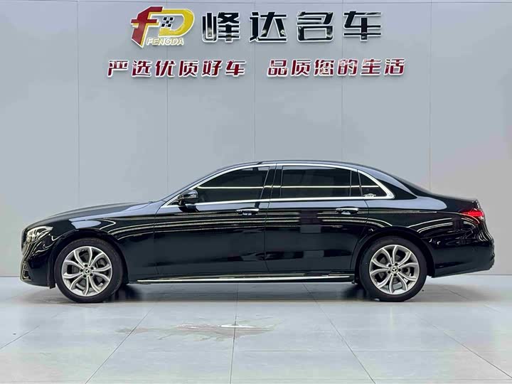 Mercedes-Benz E-Class, 2022 — фото 2 из 9
