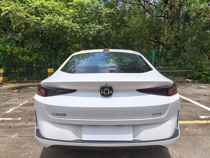 Changan Qiyuan (Nevo) A05, 2023 — фото 7 из 9