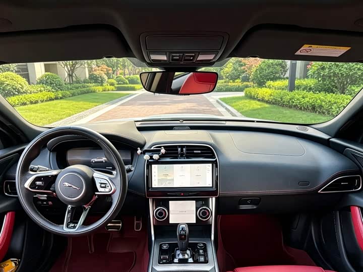 Jaguar XE L, 2023 — фото 5 из 9
