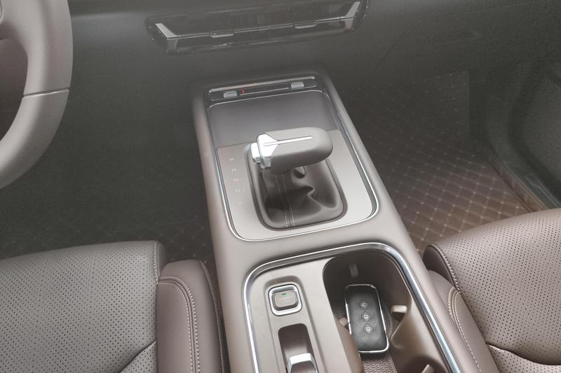 Wuling Starlight 560, 2026 — фото 8 из 11