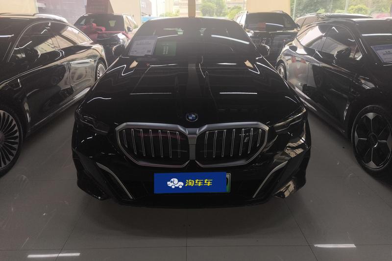 BMW i5, 2025 — фото 2 из 11