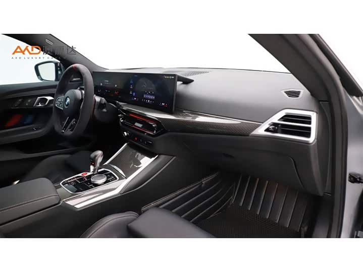 BMW M2, 2025 — фото 6 из 9