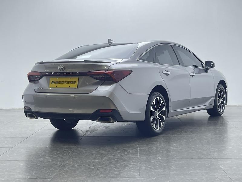 Toyota Avalon, 2022 — фото 7 из 12
