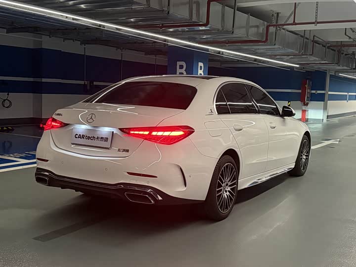 Mercedes-Benz C-Class, 2025 — фото 4 из 9