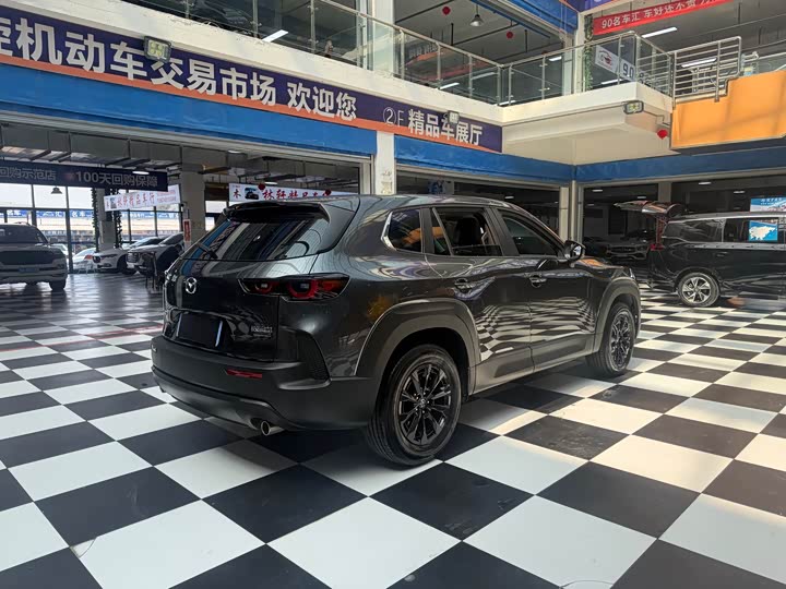 Mazda CX-50, 2024 — фото 7 из 9