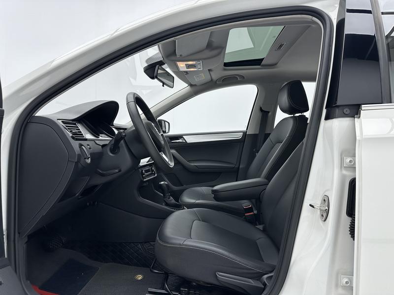 Skoda Rapid, 2022 — фото 9 из 12