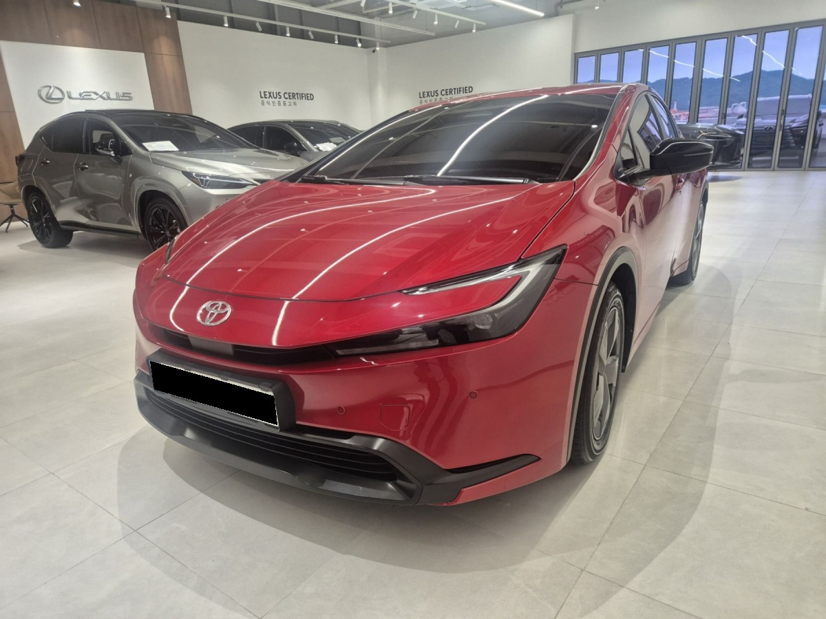 Toyota Prius, 2024 — купить в Белгороде под ключ