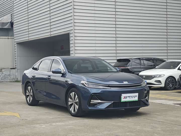 Geely Galaxy A7, 2026 — фото 3 из 9