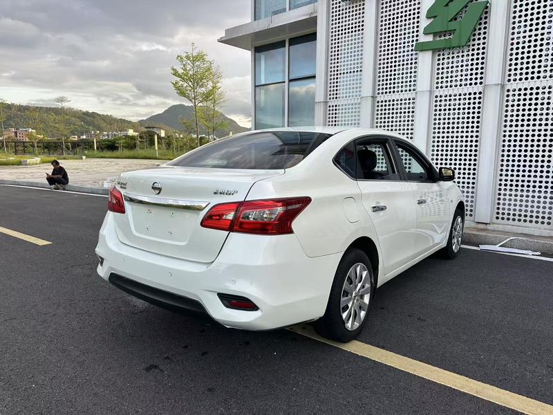 Nissan Sylphy, 2022 — фото 7 из 12