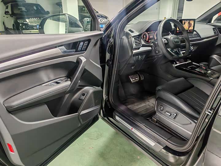 Audi Q5L, 2025 — фото 2 из 9