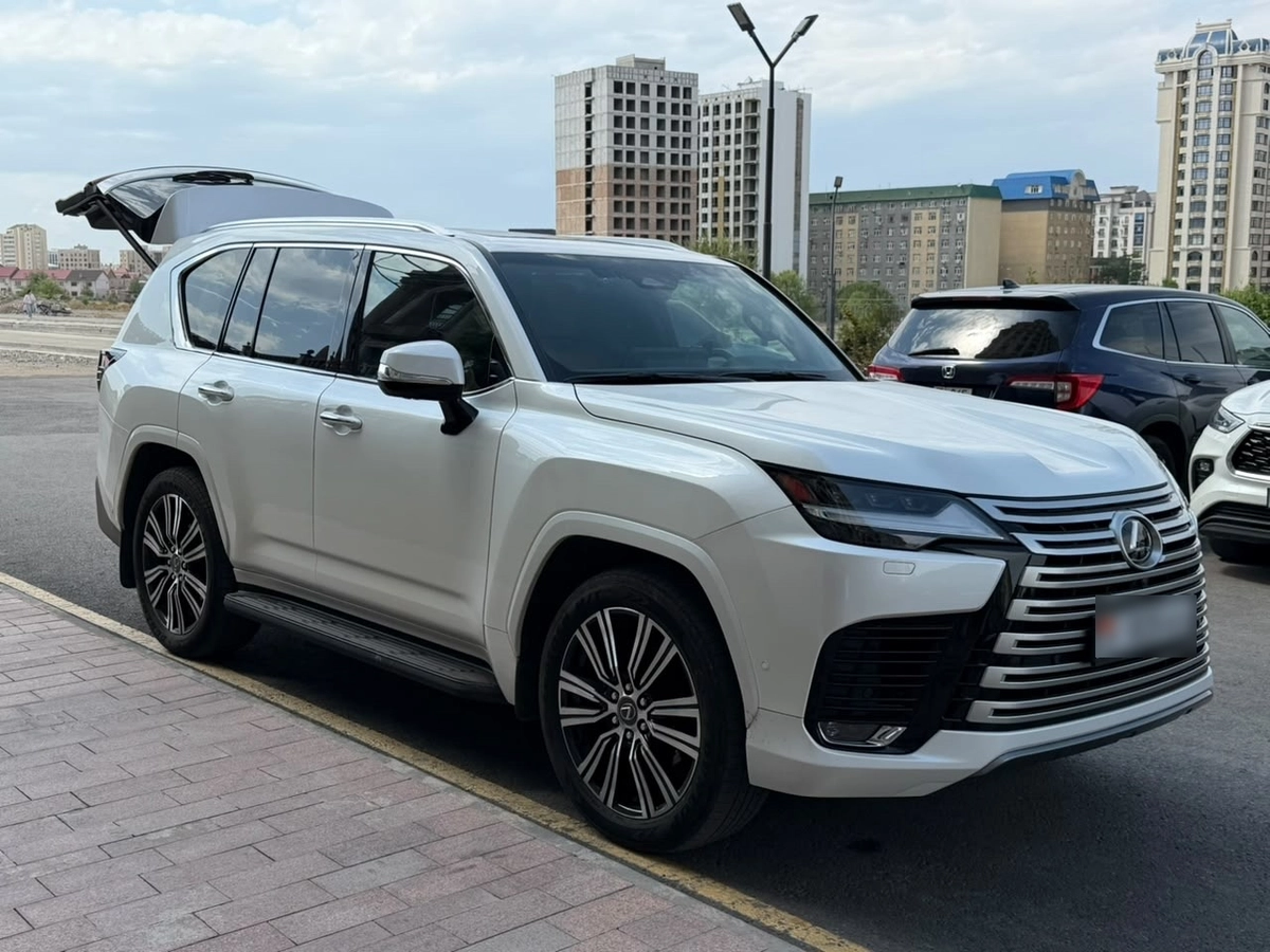 Lexus LX, 2025 — фото 3 из 12
