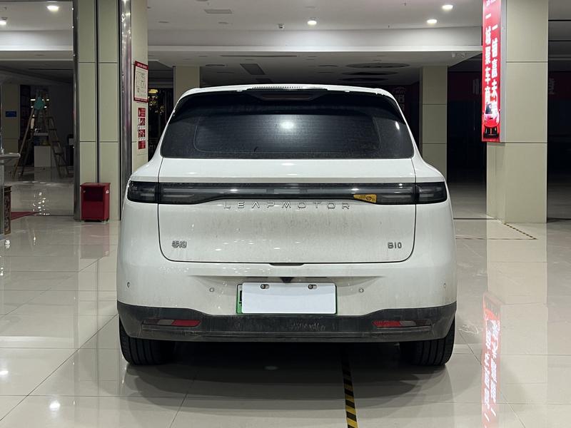 Leapmotor B10, 2025 — фото 4 из 9