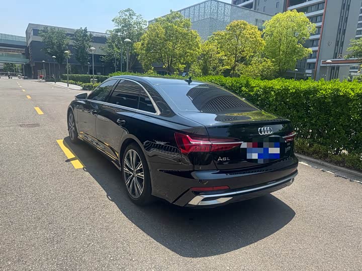 Audi A6L, 2023 — фото 3 из 9
