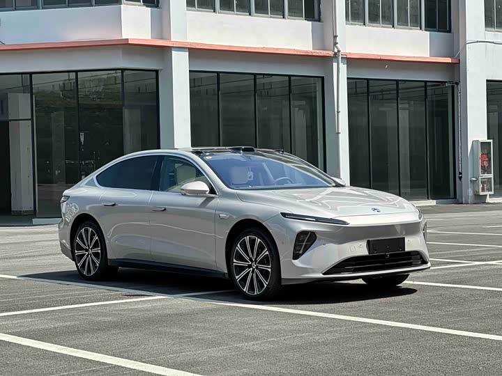 Nio ET7, 2024 — фото 3 из 9