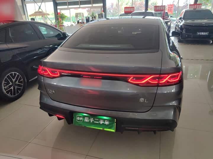 BYD Qin L, 2025 — фото 6 из 9
