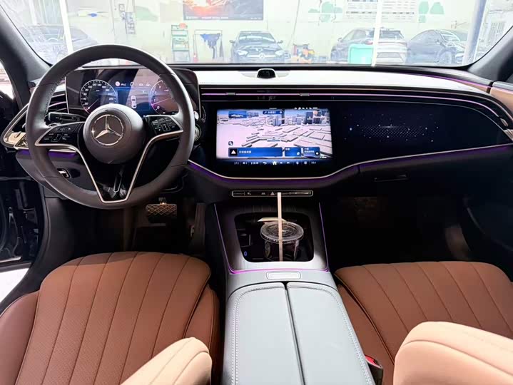 Mercedes-Benz E-Class, 2026 — фото 4 из 9
