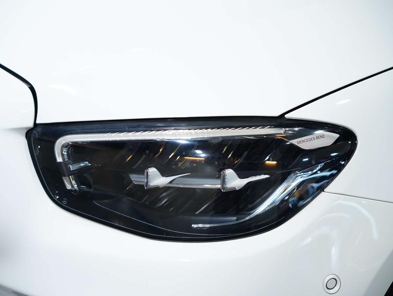 Mercedes-Benz E-Class, 2023 — фото 6 из 12