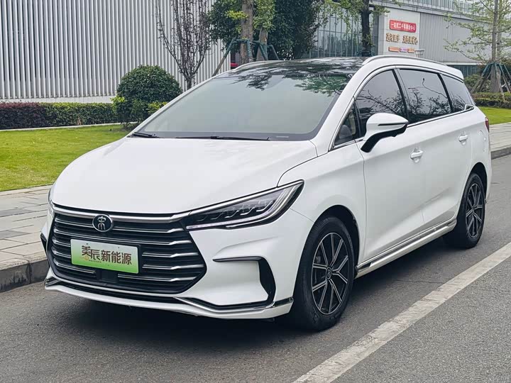 BYD Song Max Hybrid, 2022 — купить в Самаре под ключ