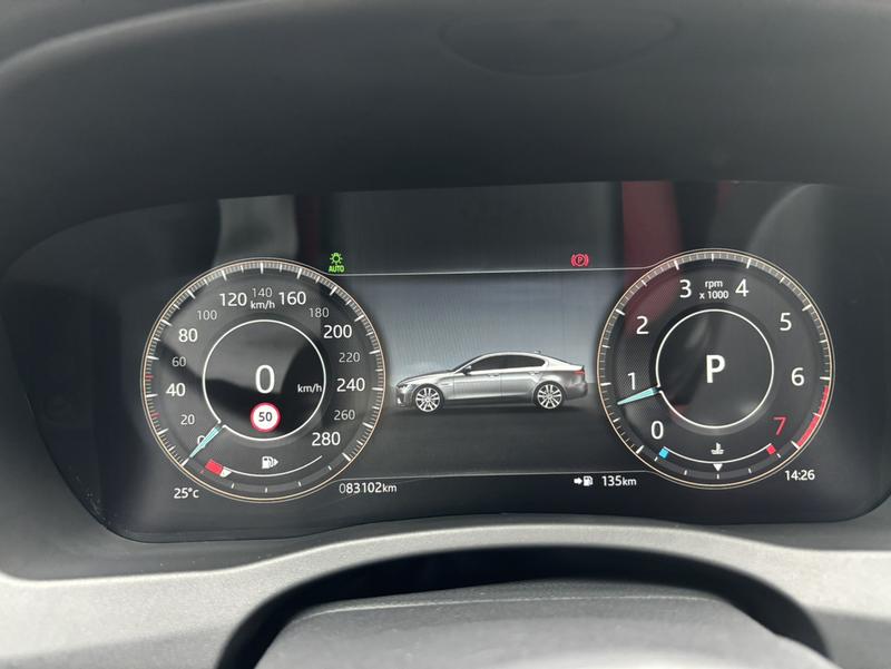 Jaguar XE L, 2022 — фото 8 из 12