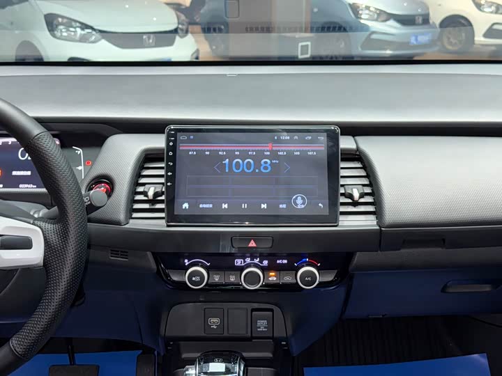 Honda Fit, 2023 — фото 8 из 9