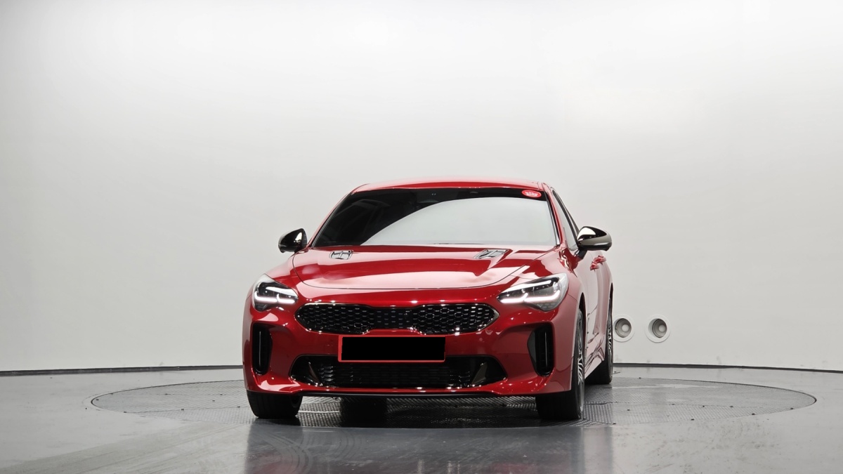 Kia Stinger, 2022 — фото 3 из 12