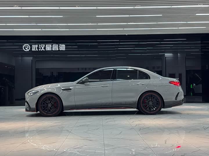 Mercedes-Benz C-Class AMG Hybrid, 2025 — фото 3 из 9