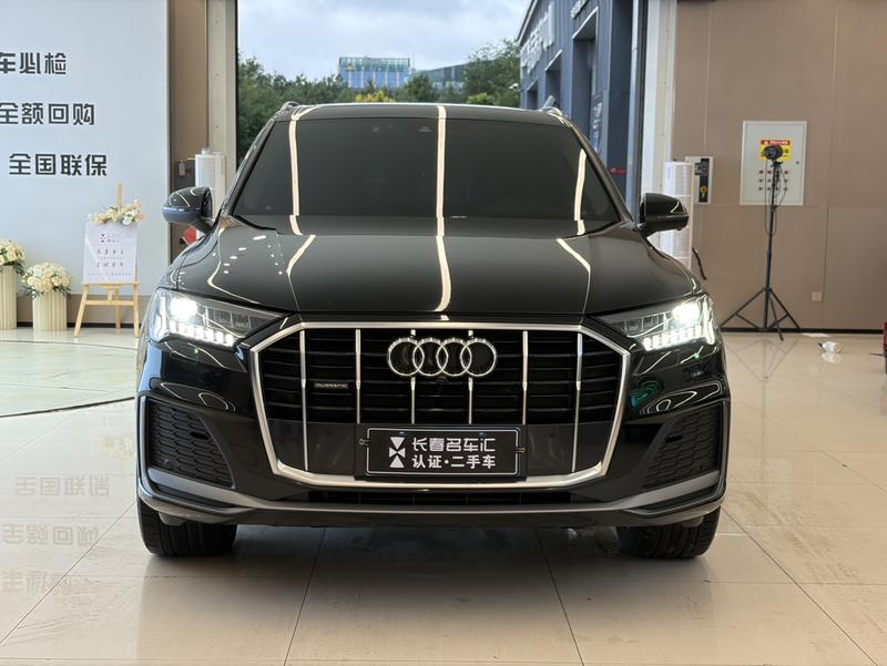 Audi Q7, 2023 — фото 2 из 12