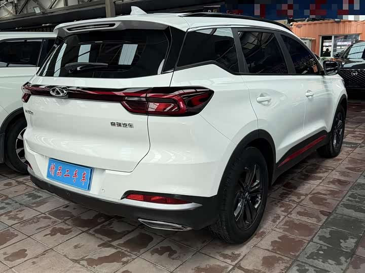 Chery Tiggo 7, 2023 — фото 6 из 9