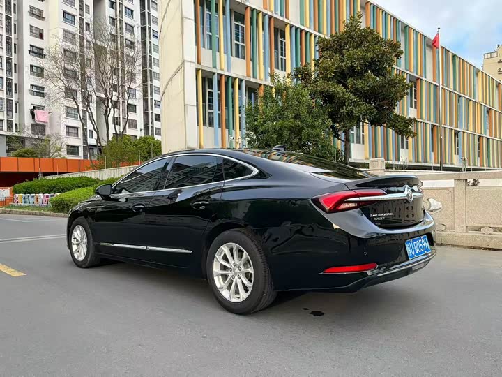 Buick LaCrosse, 2022 — фото 6 из 9