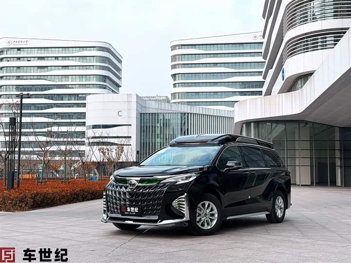 Toyota Granvia, 2025 — купить в Воронеже под ключ