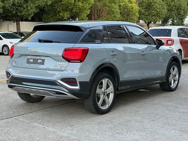 Audi Q2L, 2022 — фото 4 из 9