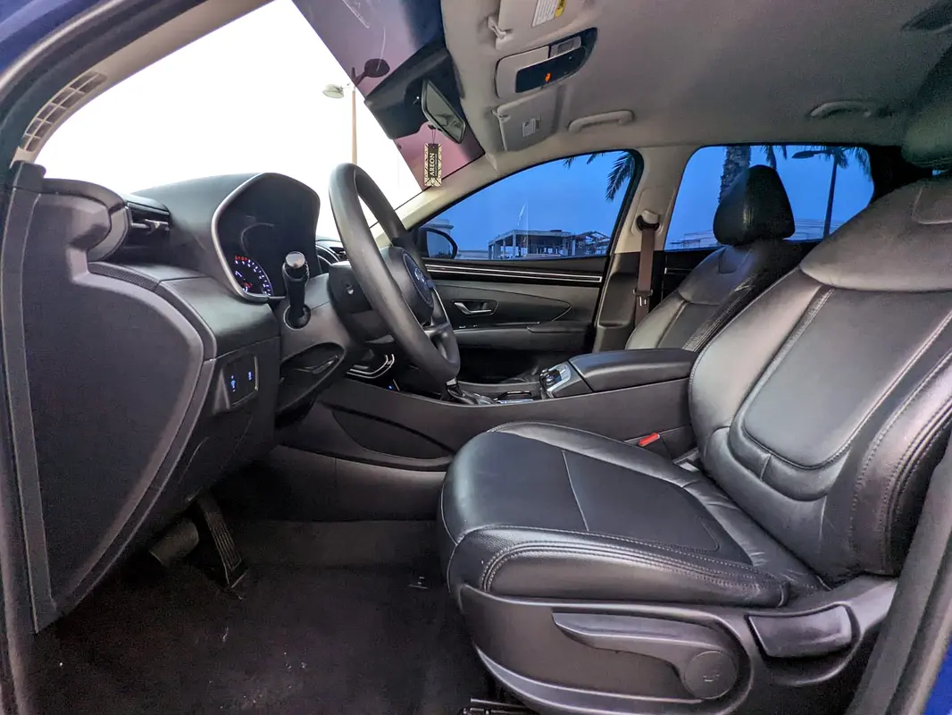 Hyundai Tucson, 2023 — фото 8 из 10