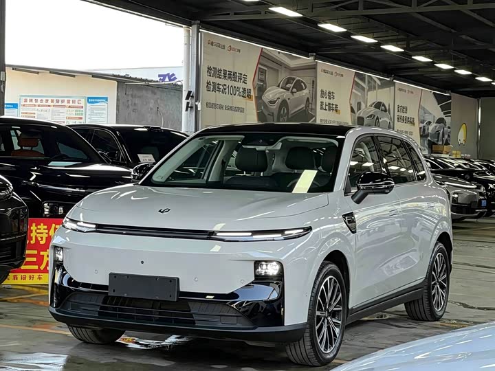 Leapmotor B10, 2024 — купить в Смоленске под ключ
