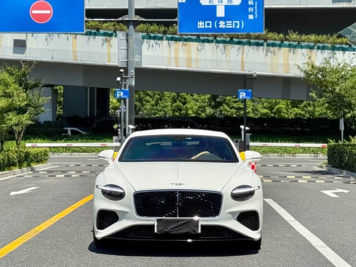 Bentley Continental GT Hybrid, 2025 — купить в Йошкар-Оле под ключ