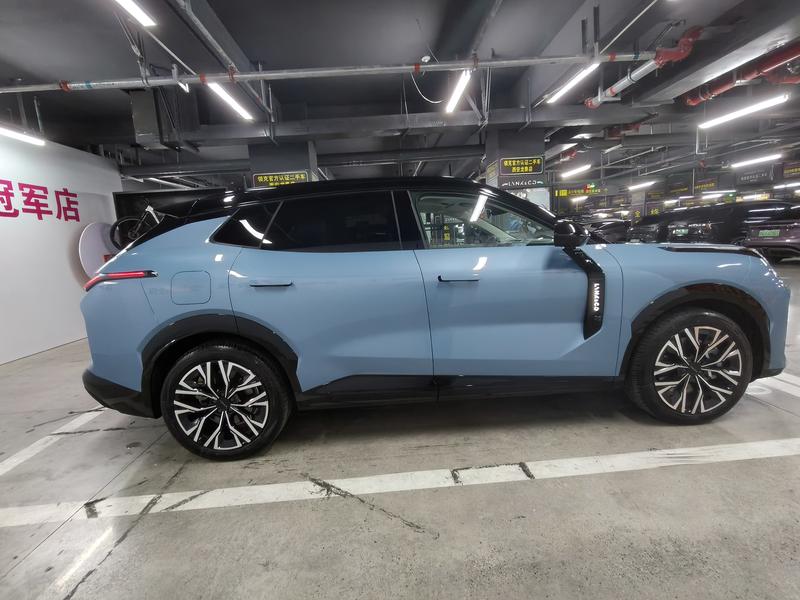 Lynk & Co 08 EM-P Hybrid, 2025 — фото 8 из 12