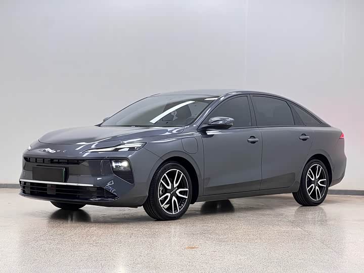 Roewe D6, 2025 — купить в Москве под ключ