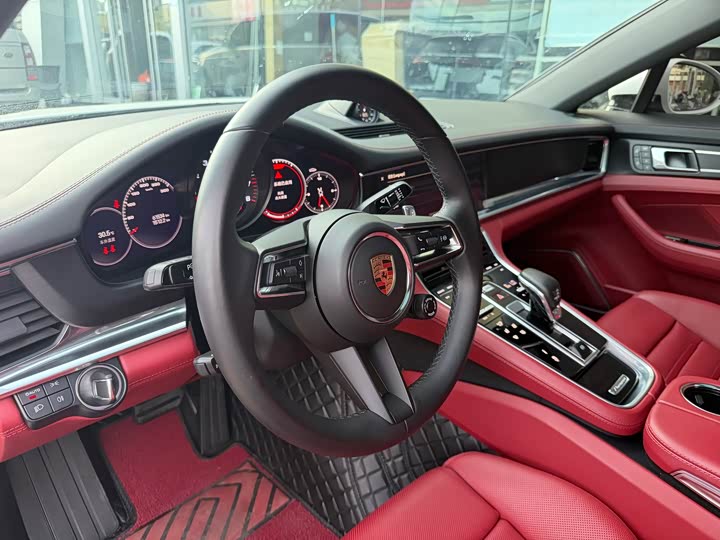 Porsche Panamera, 2022 — фото 7 из 9