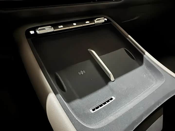 Changan CS55 Plus Hybrid, 2026 — фото 7 из 9