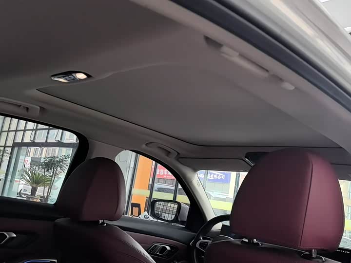 BMW i3, 2024 — фото 9 из 9
