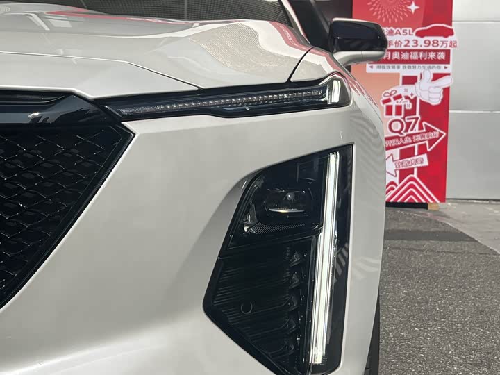 Cadillac GT4, 2025 — фото 7 из 9