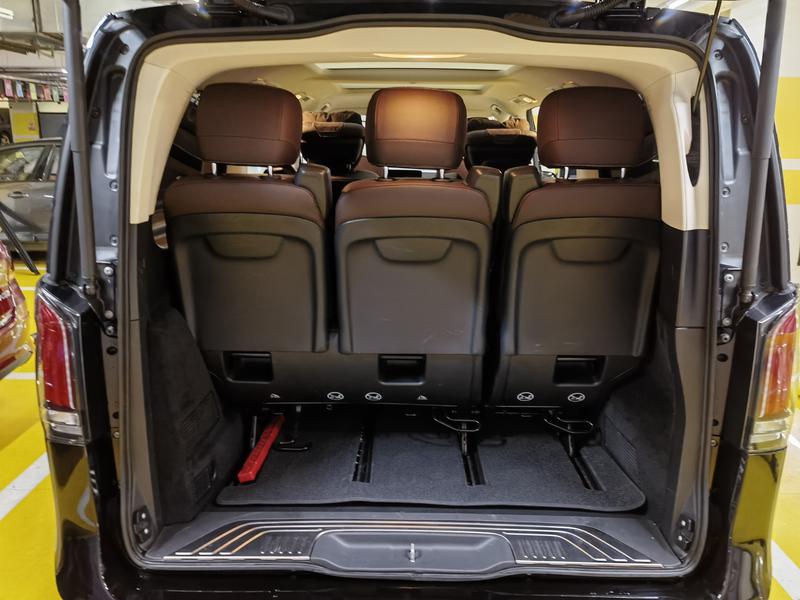 Mercedes-Benz V-Class, 2024 — фото 12 из 12