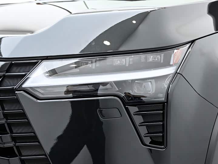 Lexus GX, 2025 — фото 9 из 9