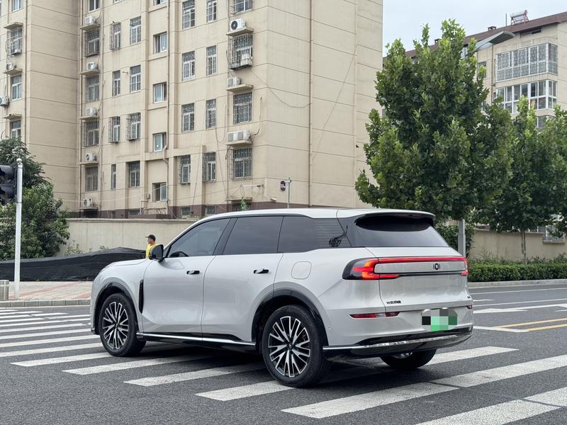 Changan Qiyuan (Nevo) Q07, 2025 — фото 4 из 10
