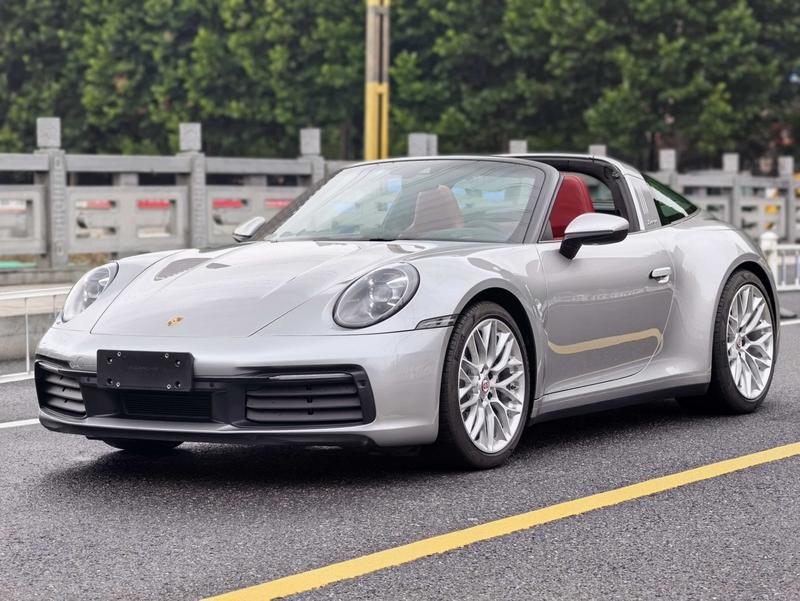 Porsche 911, 2022 — купить в Кирове под ключ