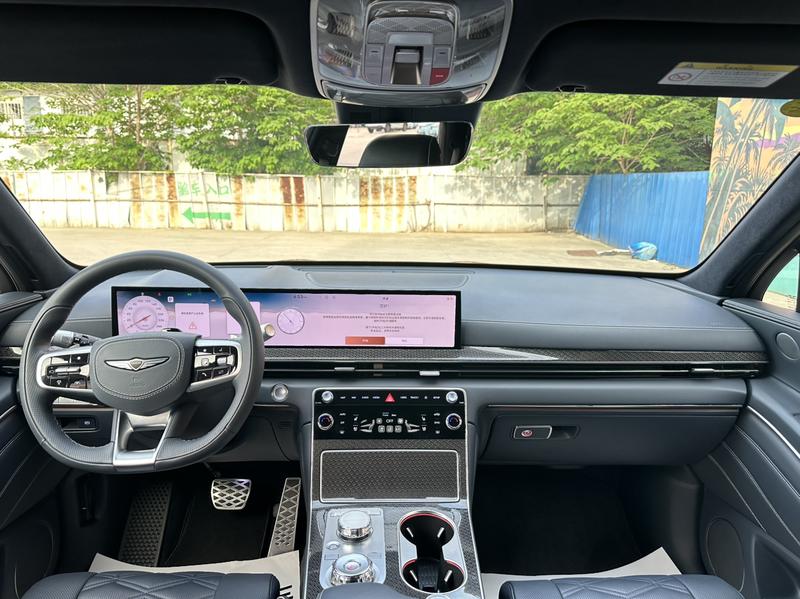 Genesis GV80 Coupe, 2024 — фото 9 из 12